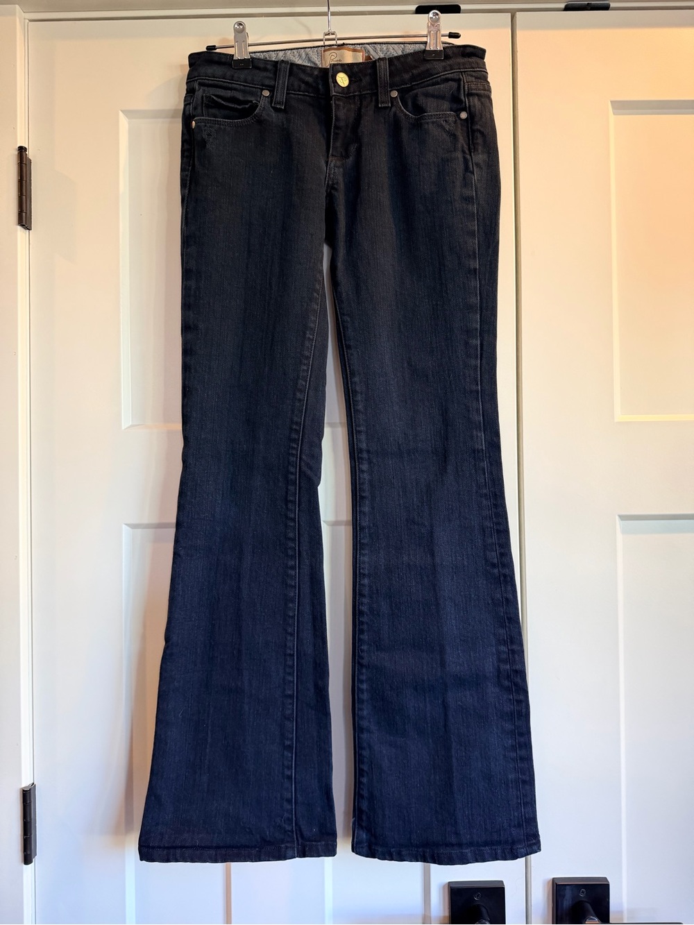 PAIGE | LAUREL CANYON STRETCH BOOT CUT DARK DENIM JEANS \\ SIZE 26